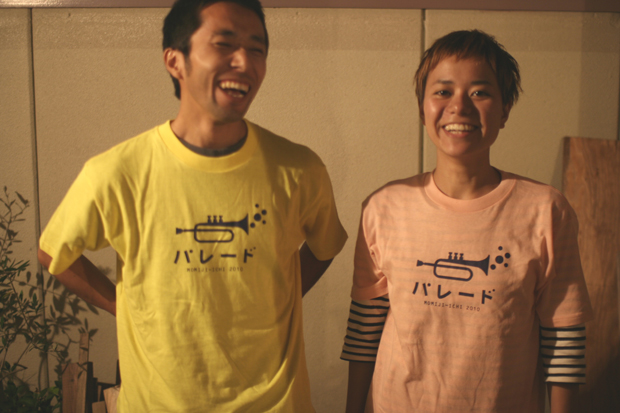 Tシャツ